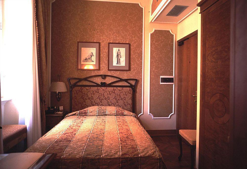 Hotel Villa Morgagni Řím Pokoj fotografie